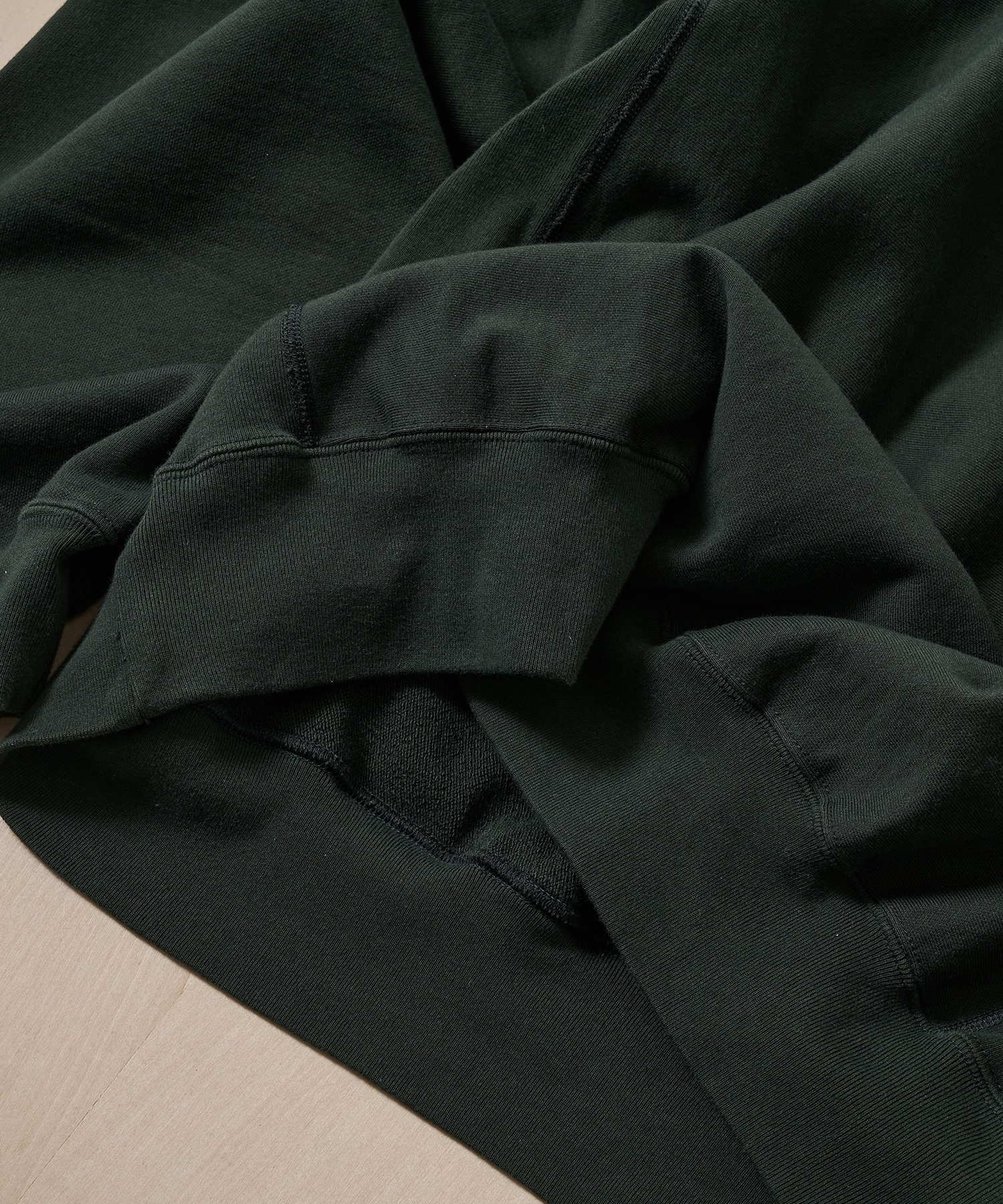 Thin-Sweat Crew-Neck P/O blurhmsROOTSTOCK