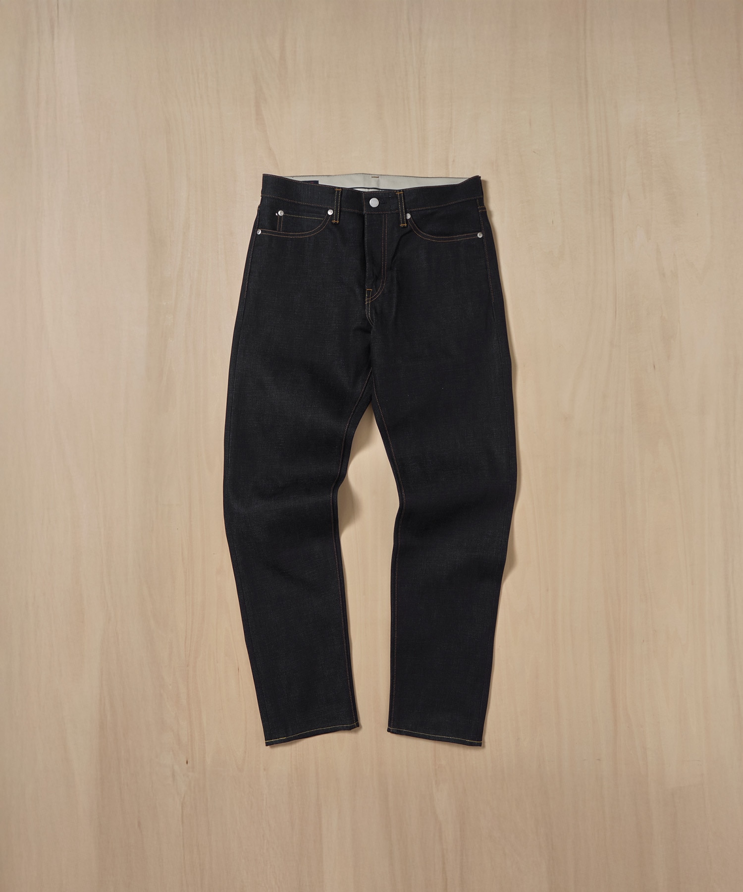 #200 STANDARD TAPERED 14.7oz MOMOTARO JEANS