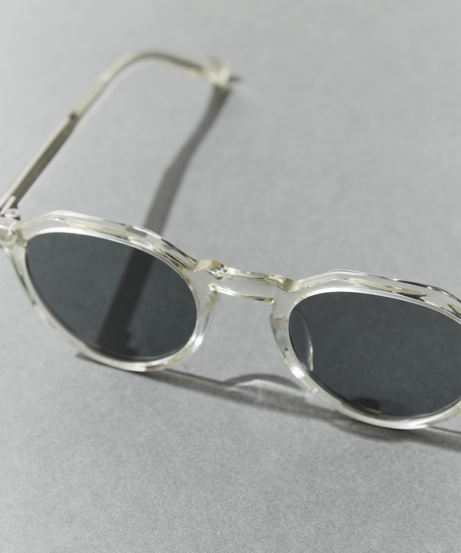 ATTACHE(47) 47 ECR-GRY EYEVAN