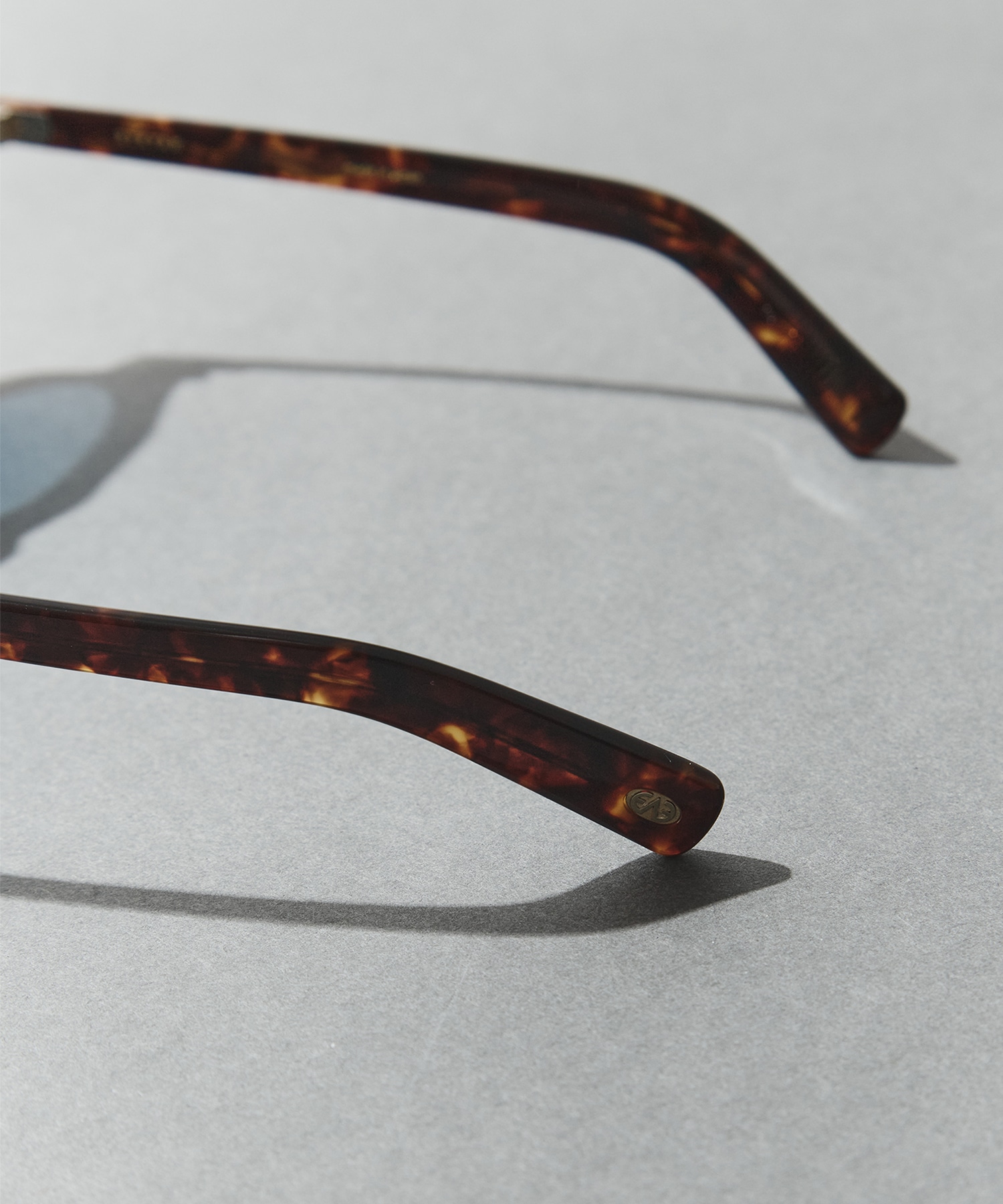 Mason(48) TORT-BLU EYEVAN