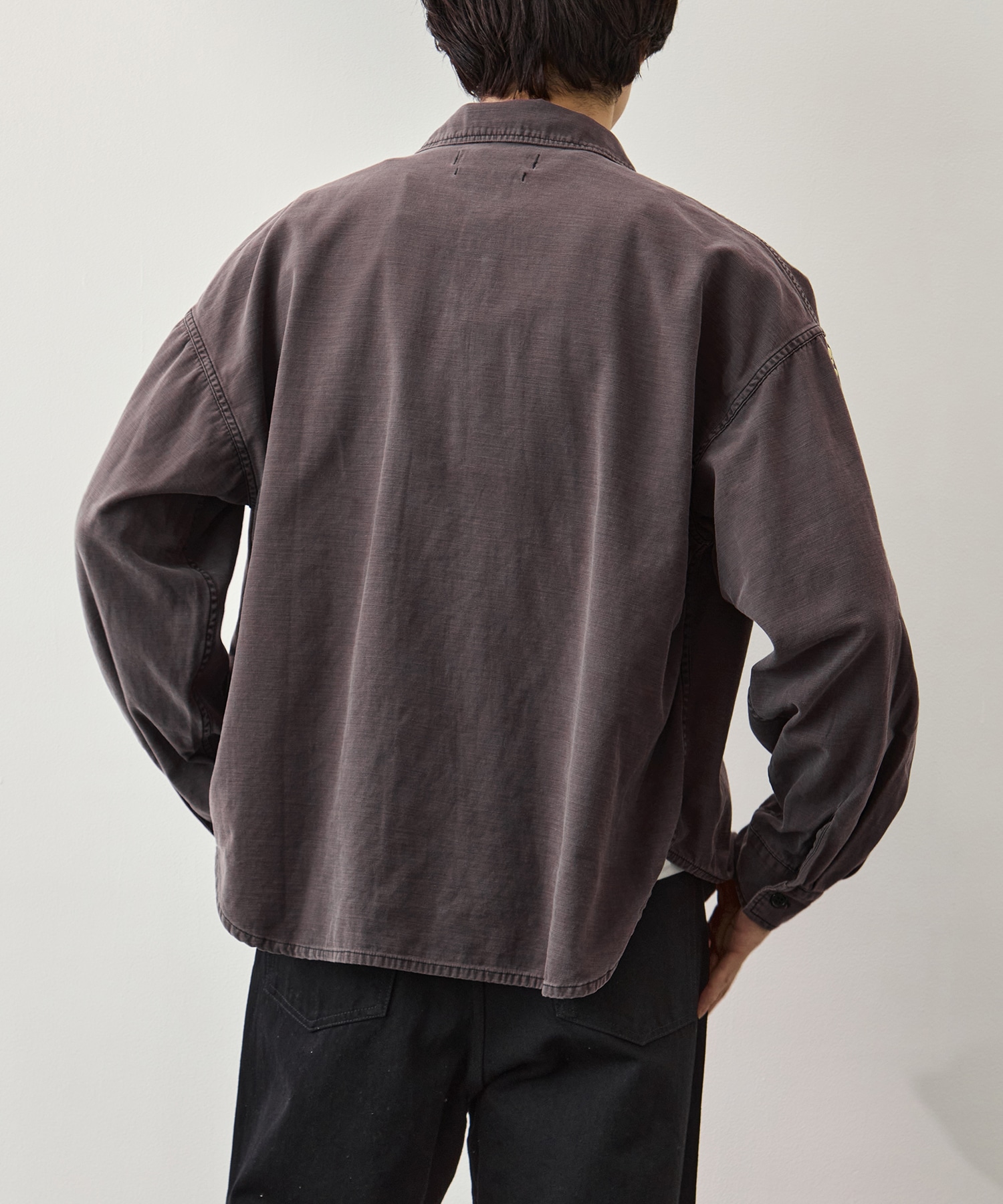 WIDE MILITARY SHIRT(袖：スタッズ) REMI RELIEF