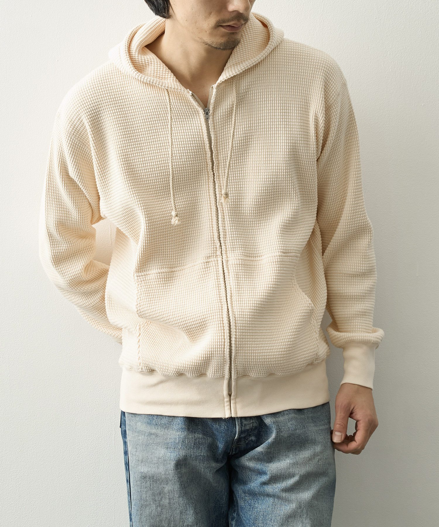 WAFFLE SWEAT HOODED ZIP MASSES
