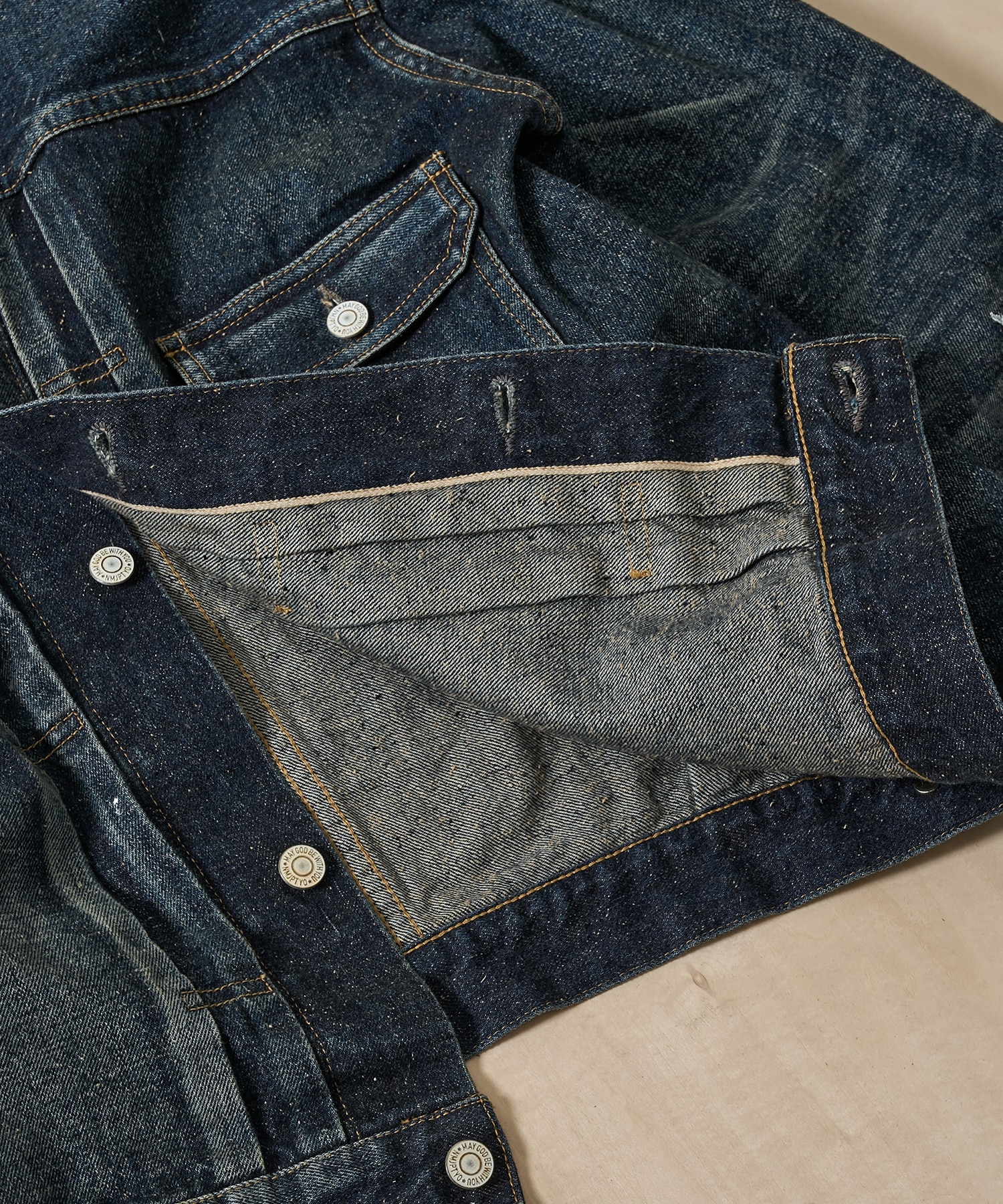 #006 2ND T-BACK JACKET New Manual