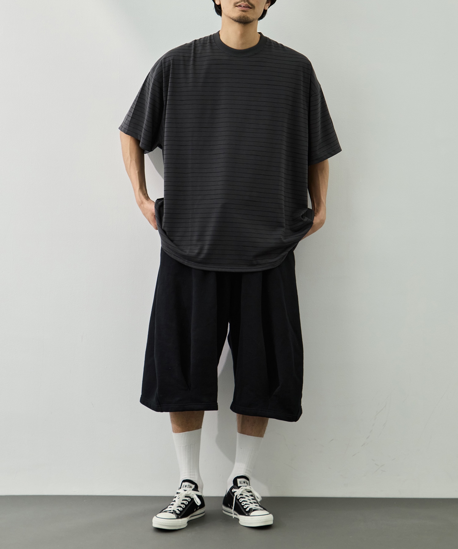 SUPER BIG SIDE STRIPE TECH SS TEE S.F.C