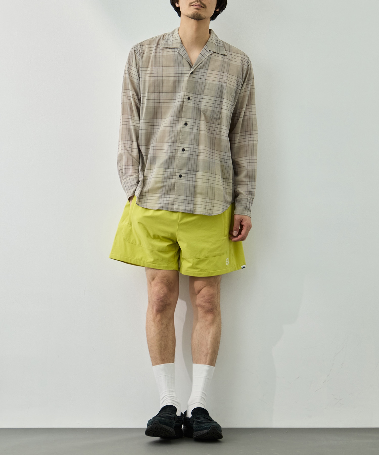 EMBROIDERD LOGO STRECH  NYLON EASY  SHORTS CITY COUNTRY CITY