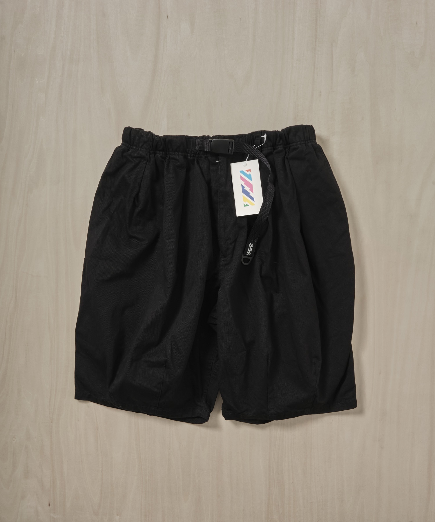 Balloon Shorts is-ness