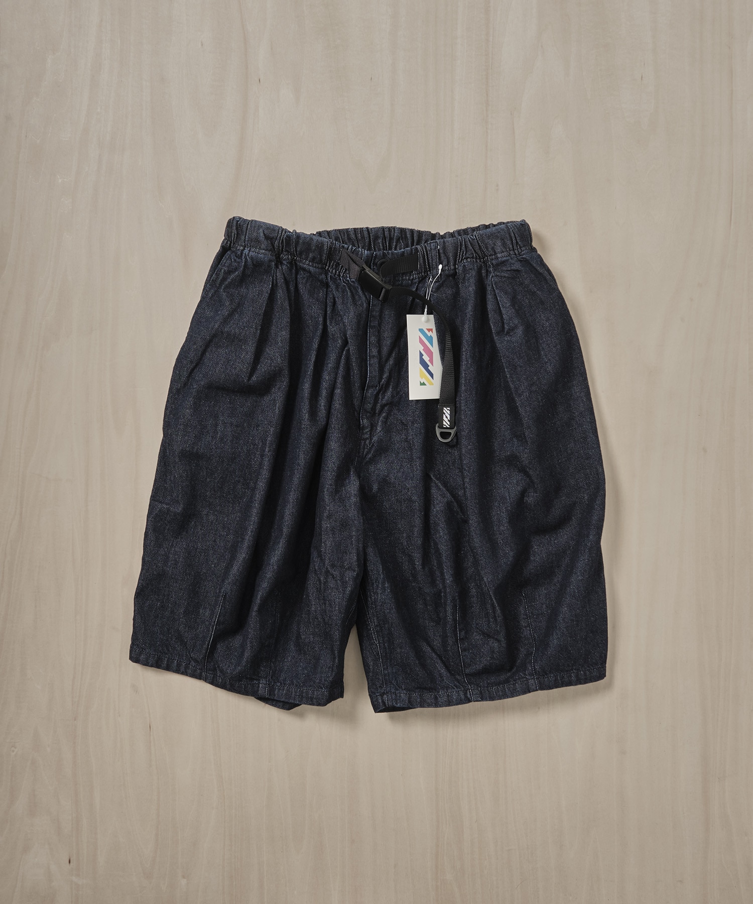 Balloon Shorts is-ness