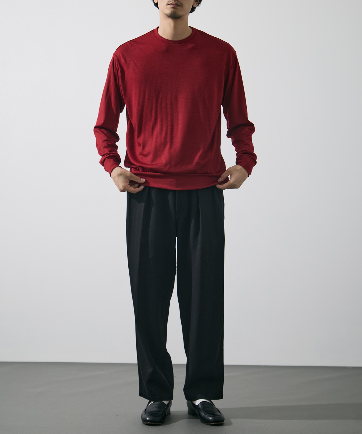 CREW NECK L/S TEE marka