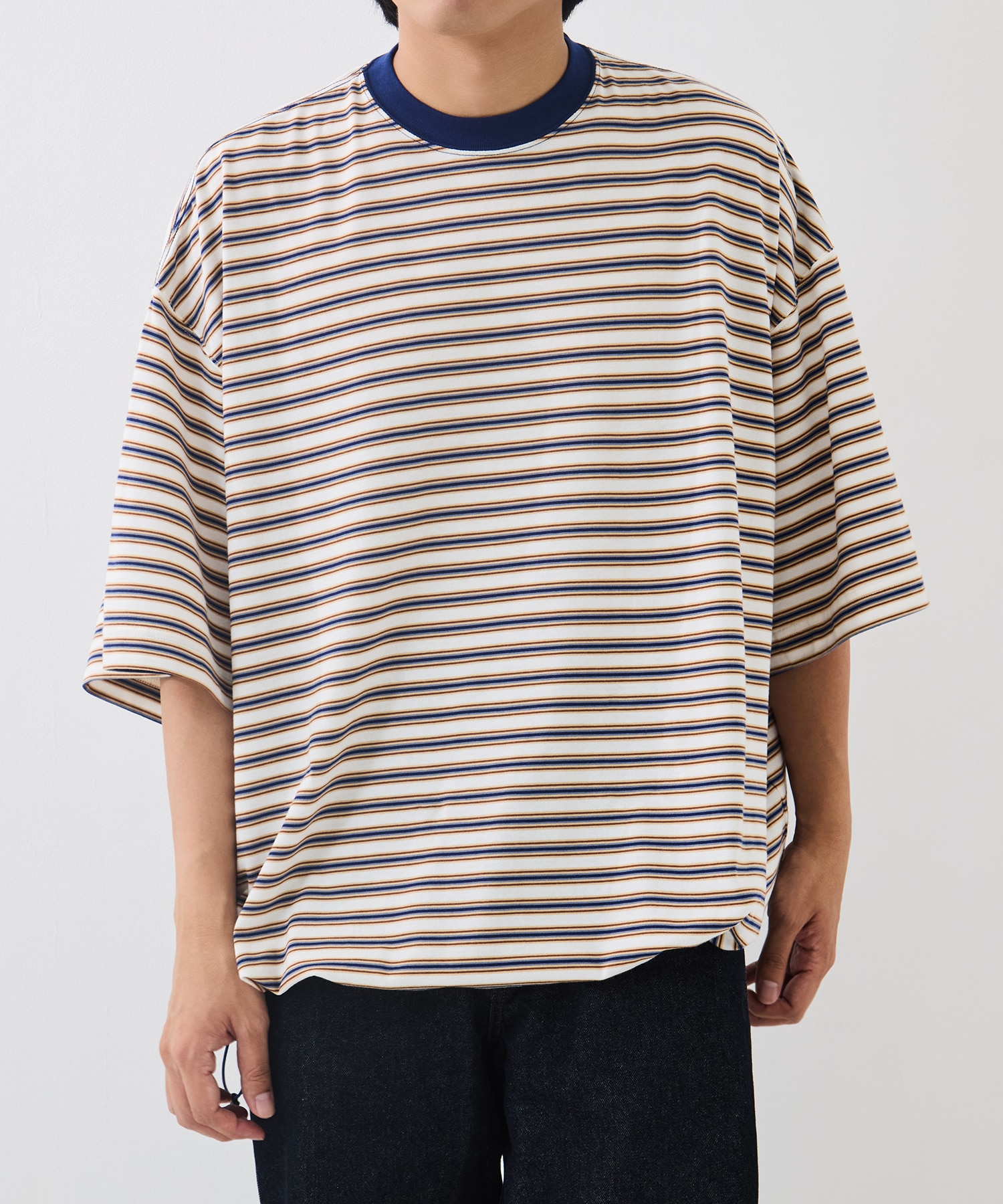 Balloon Border Short-sleeve T-Shirt is-ness