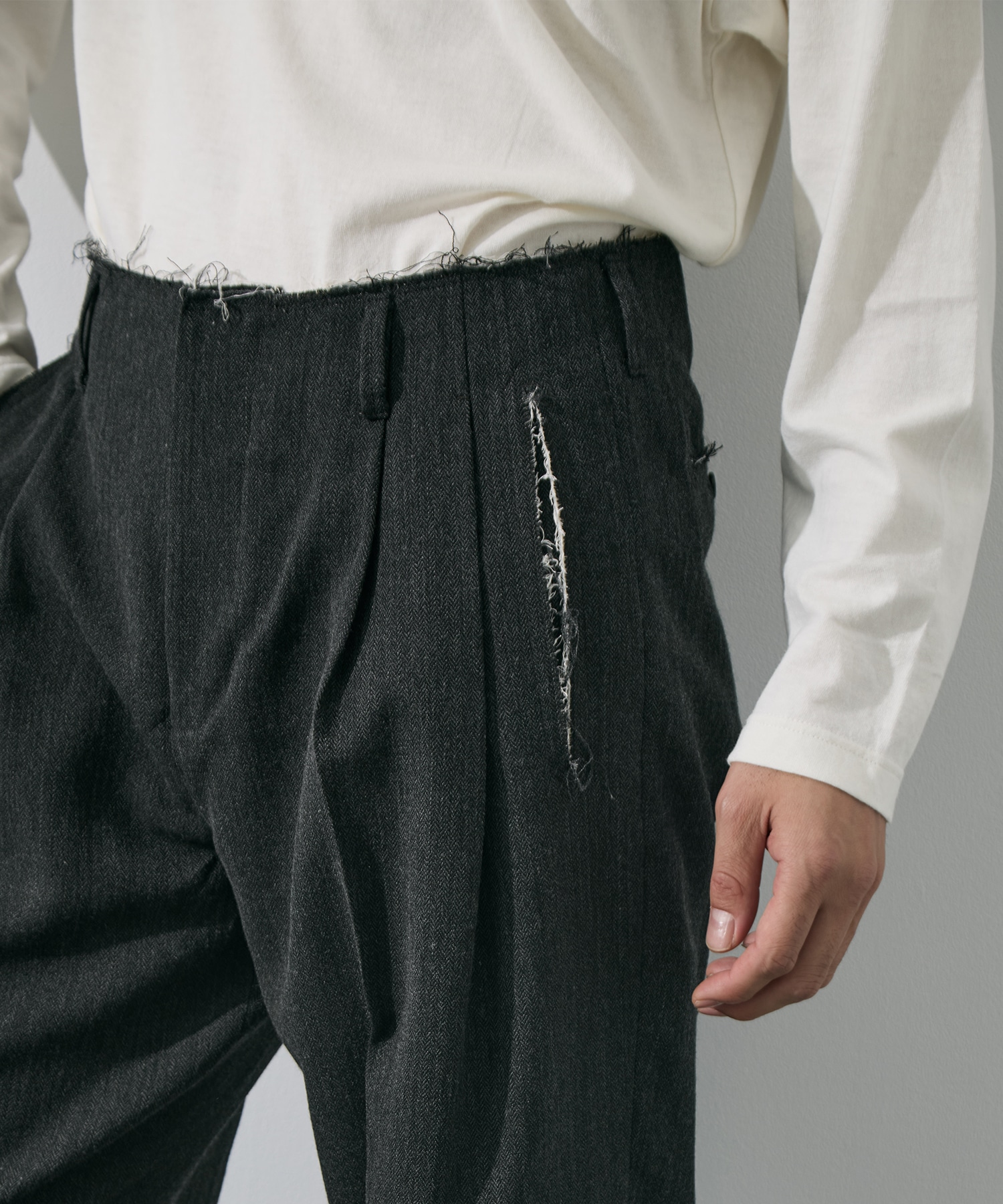 TYPE118 (WOOL HERRINGBONE) ISSUETHINGS