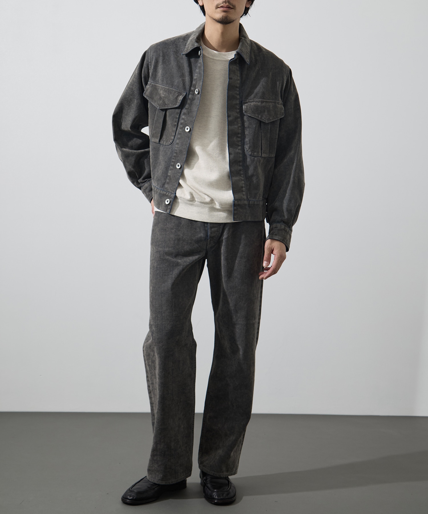 CYLINDER FIT JEANS marka