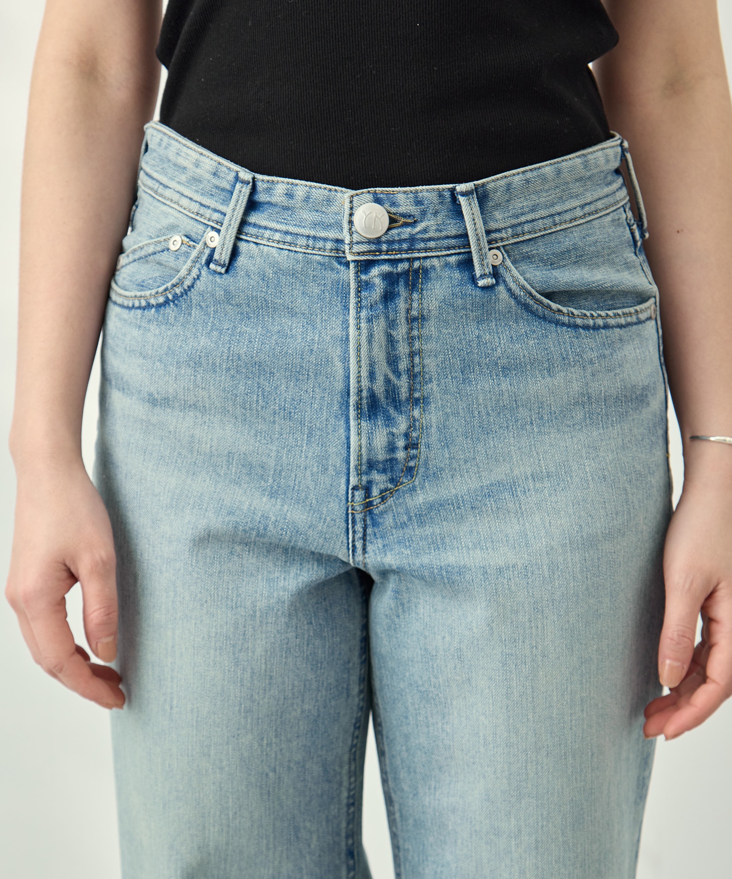 GINA(Straight) TVS YANUK