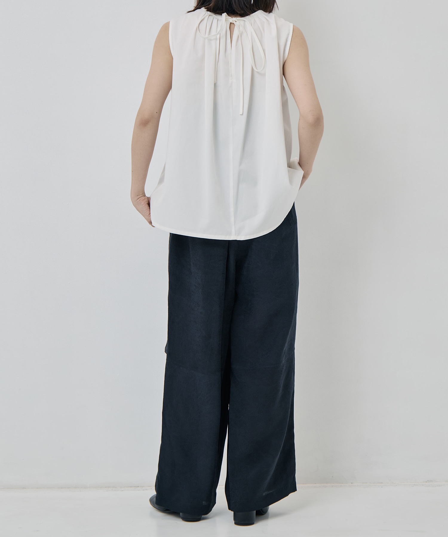 Sleeveless Frill Shirt - Twill RhodolirioN