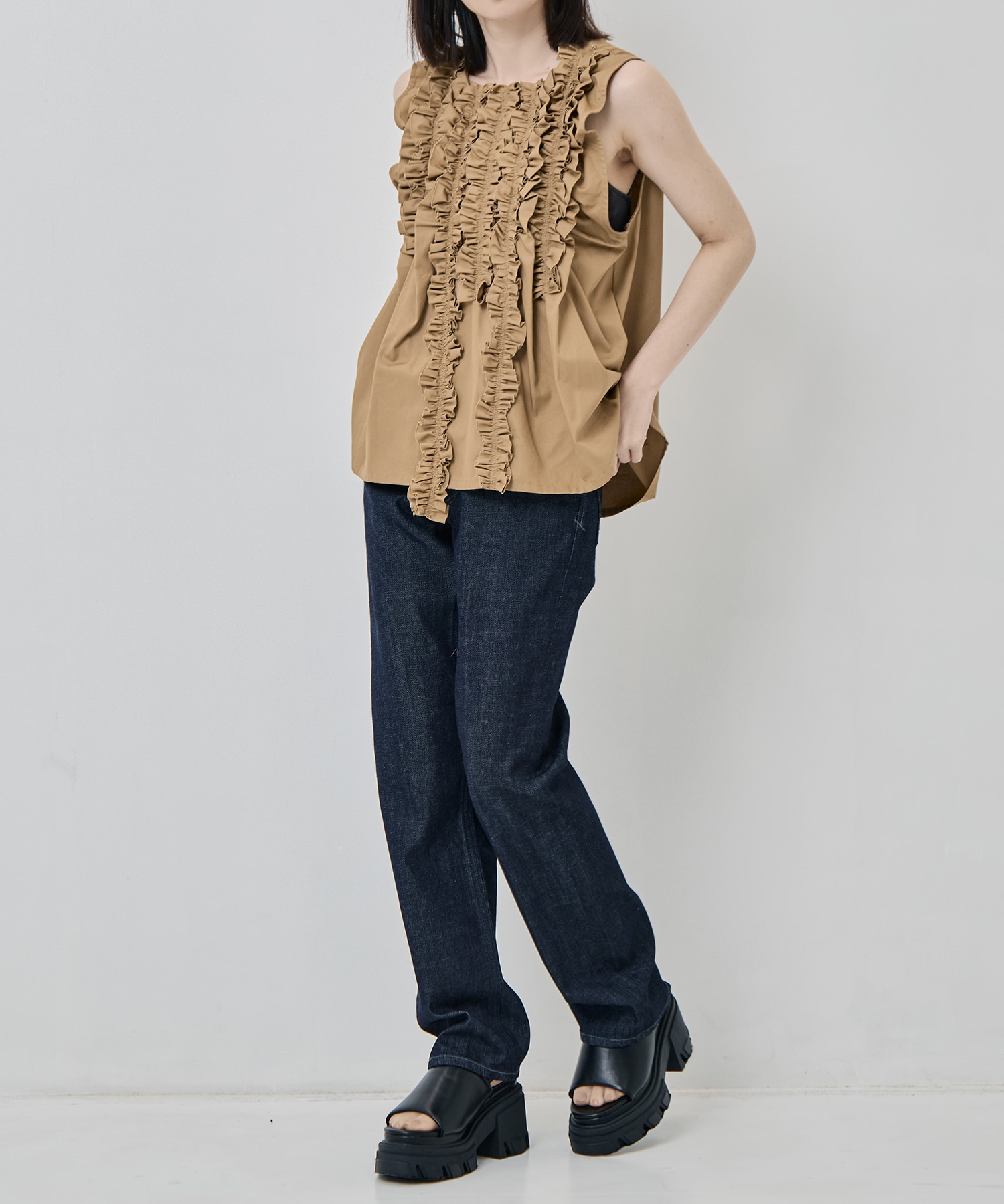 Sleeveless Frill Shirt - Twill RhodolirioN