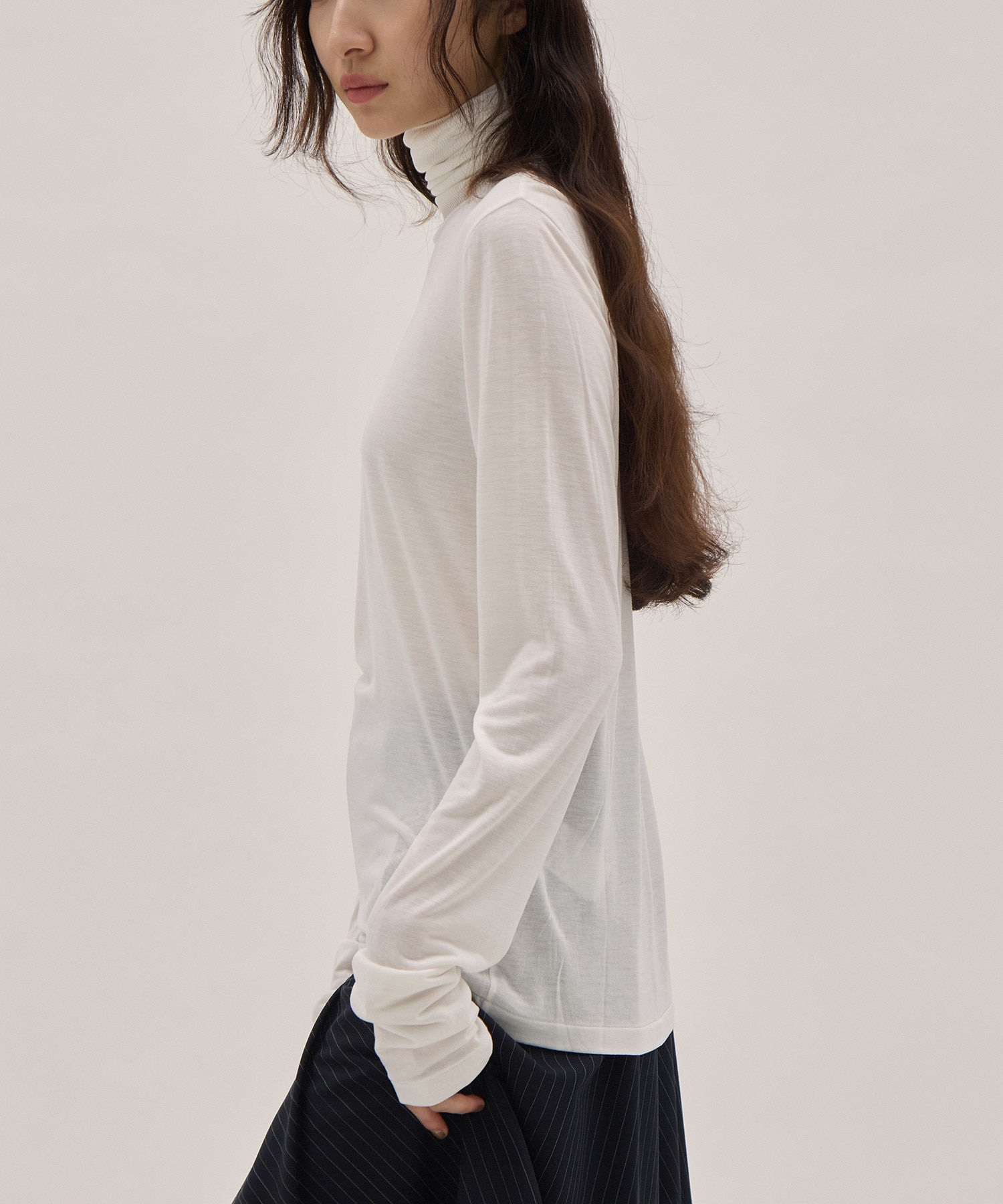 MODAL SILK JERSEY TURTLENECK PULLOVER ATON