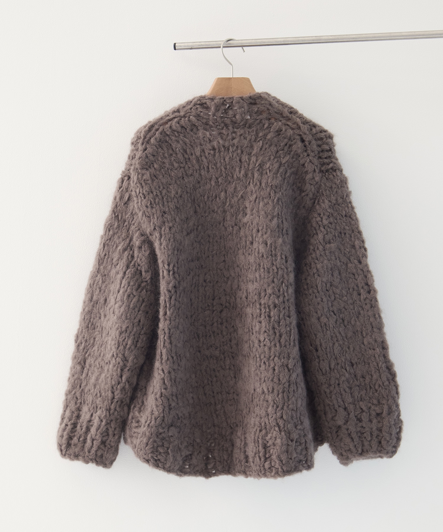 HAND KNIT CARDIGAN ATON