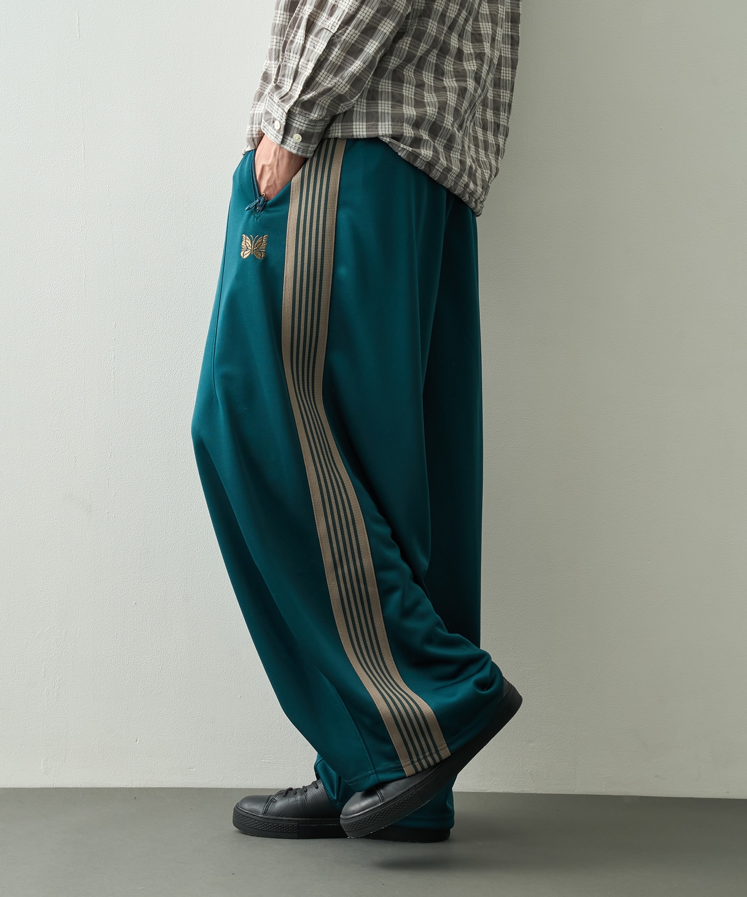 H.D. Track Pant - Poly Smooth Needles