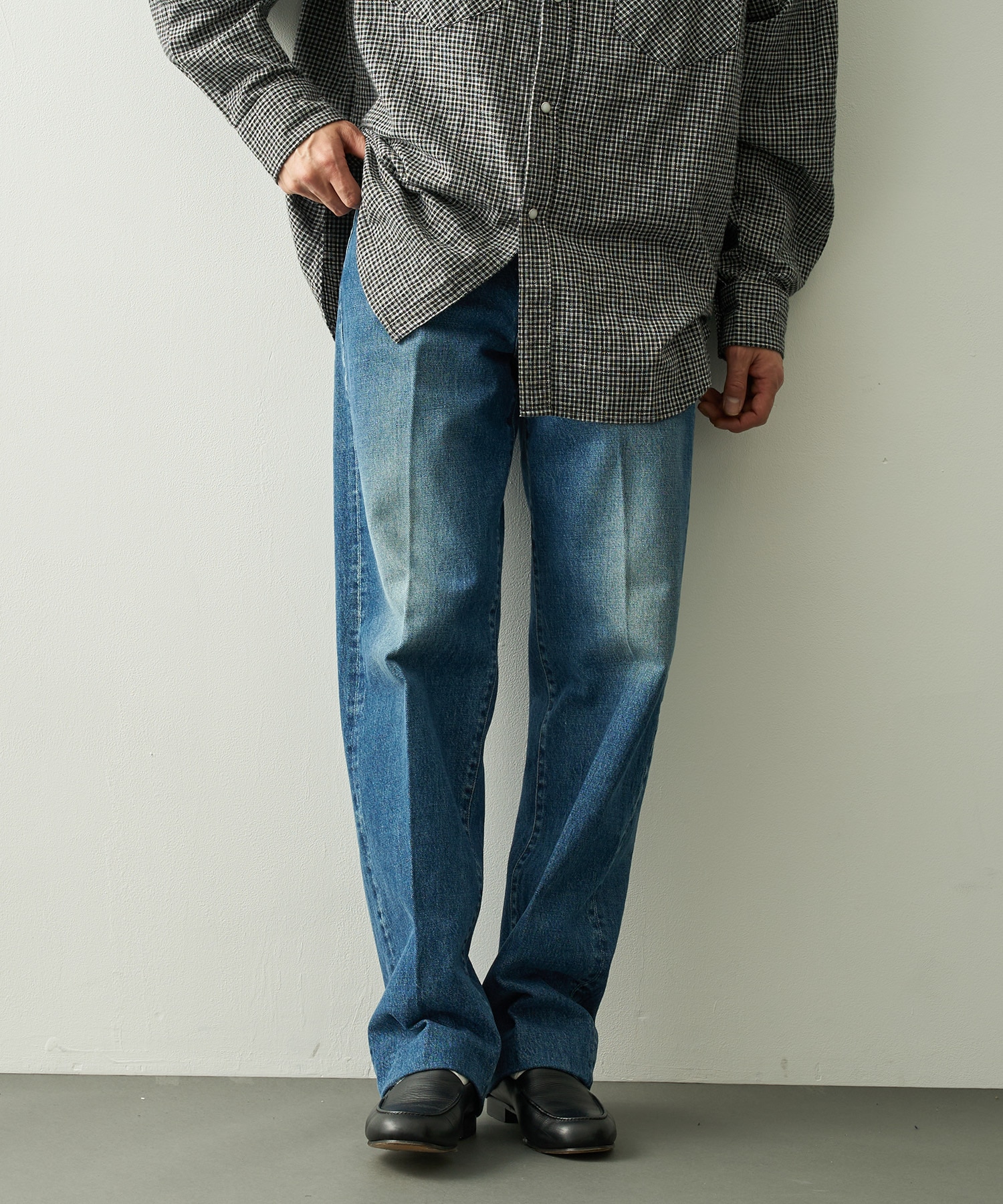 THE JEAN TROUSERS TANAKA