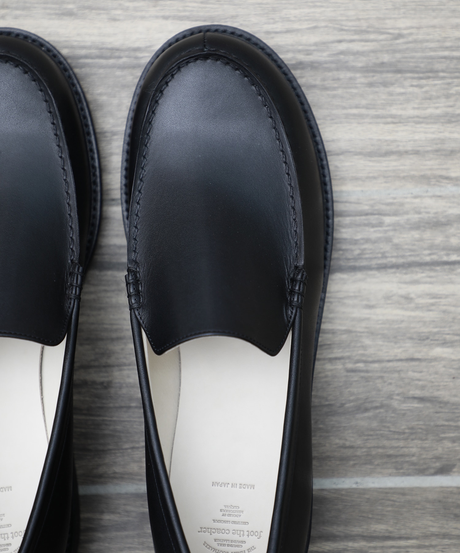 FAT LOAFER foot the coacher