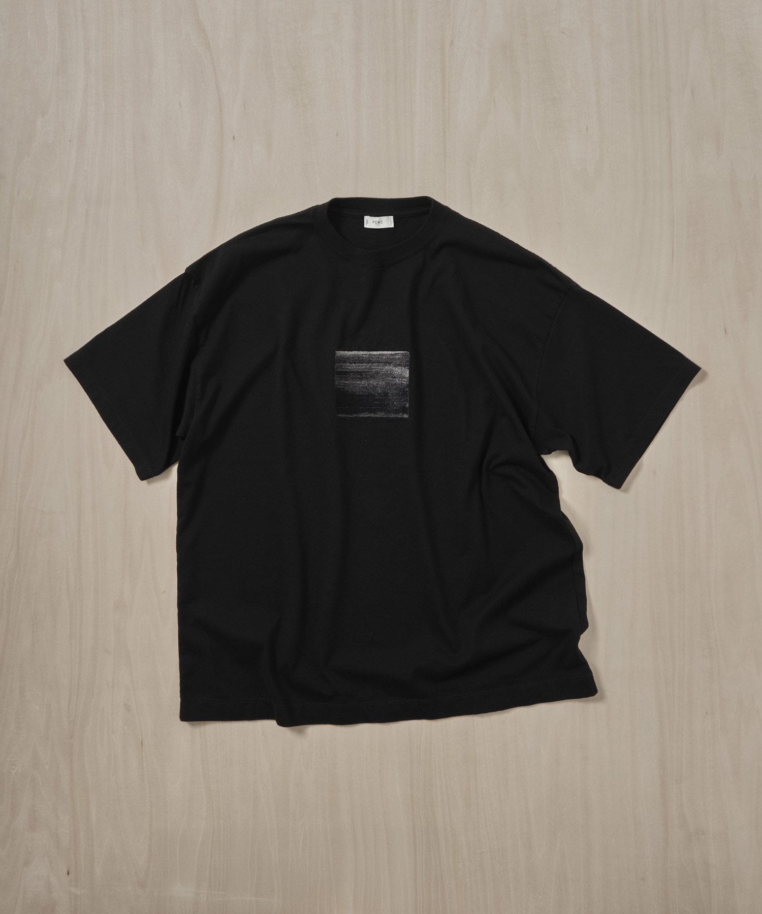 Abstract Embroited T-shirt YOKE