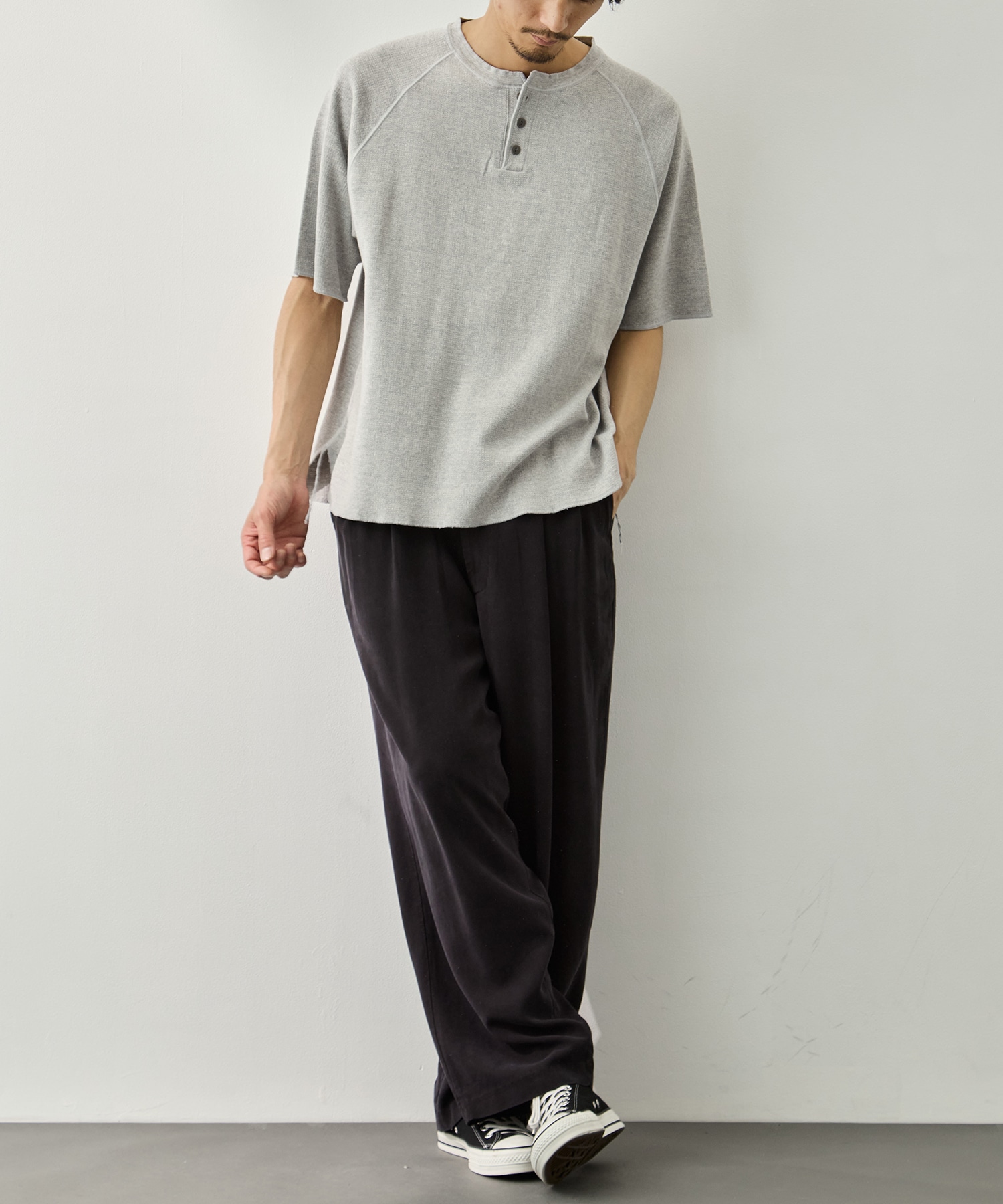 WタックラグランヘンリーネックT REMI RELIEF