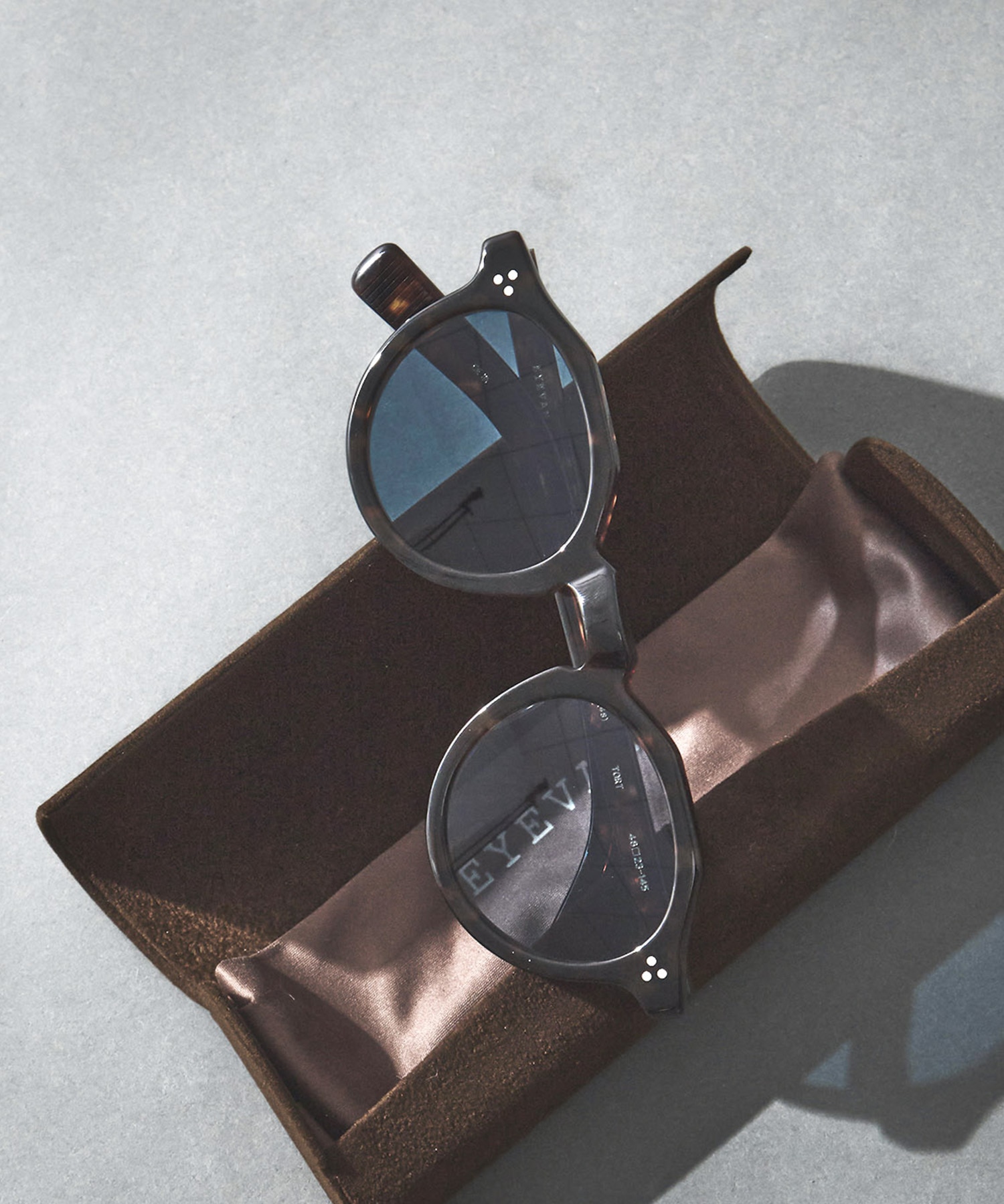 Mason(48) TORT-BLU EYEVAN