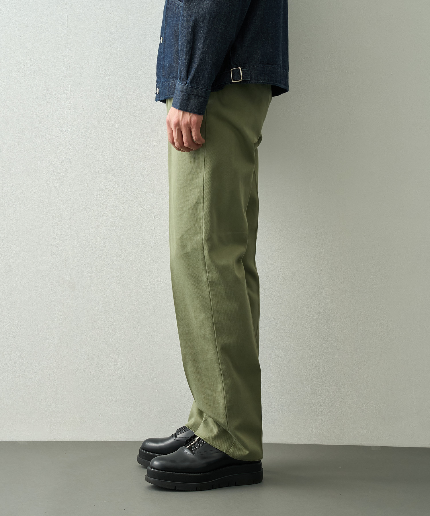 WESTERN PANTS MASSES