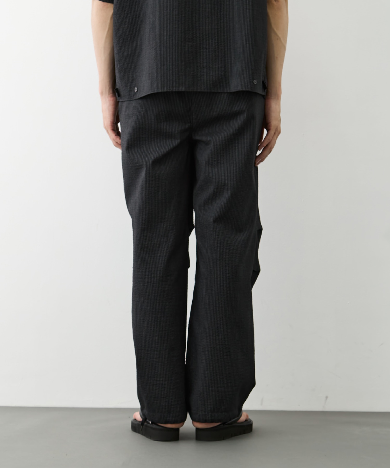 別注KNEE TUCK PANTS marka