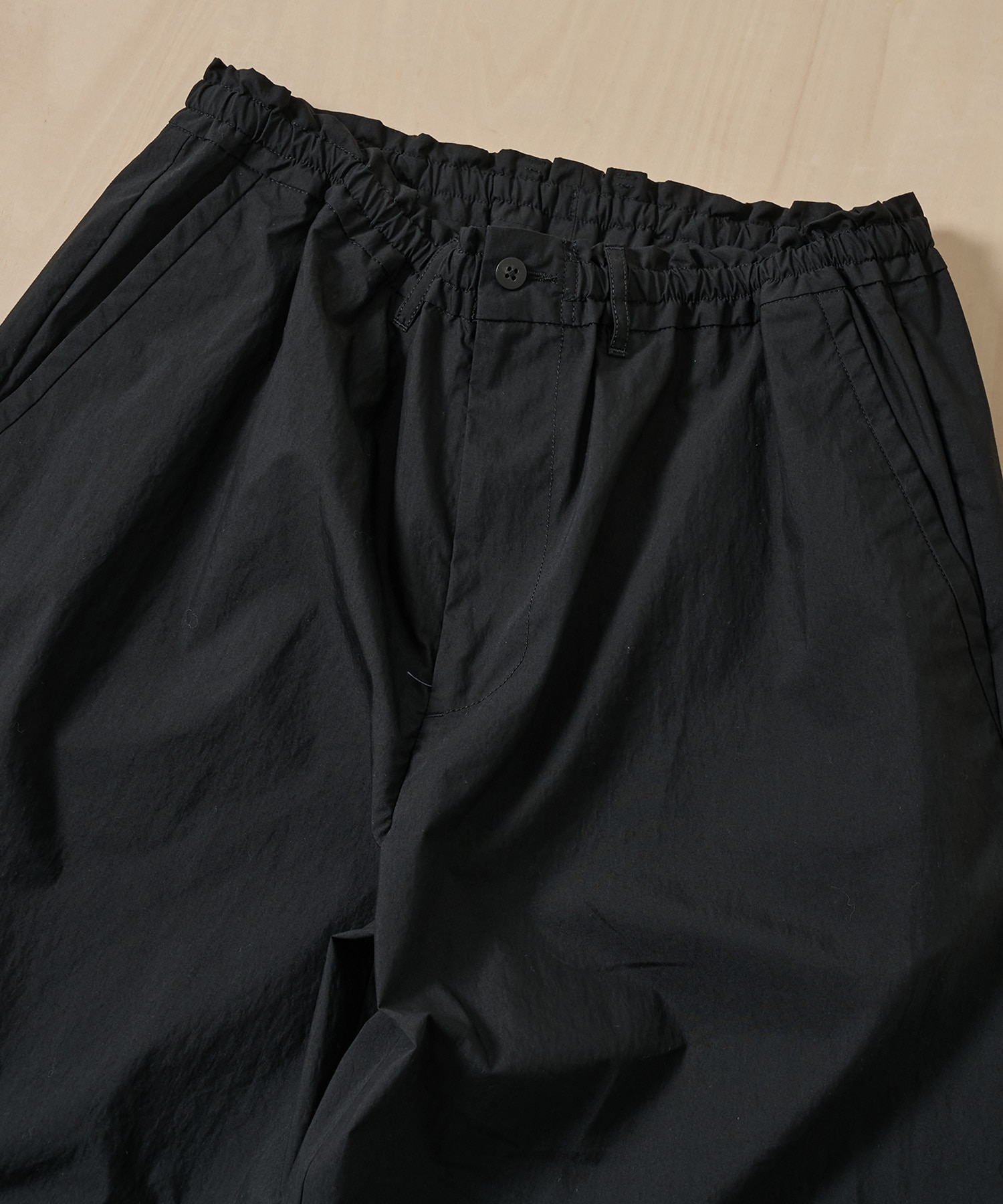 PC-035-3943-0010/BLACK/POPLIN EASY SHORTS PORTER CLASSIC