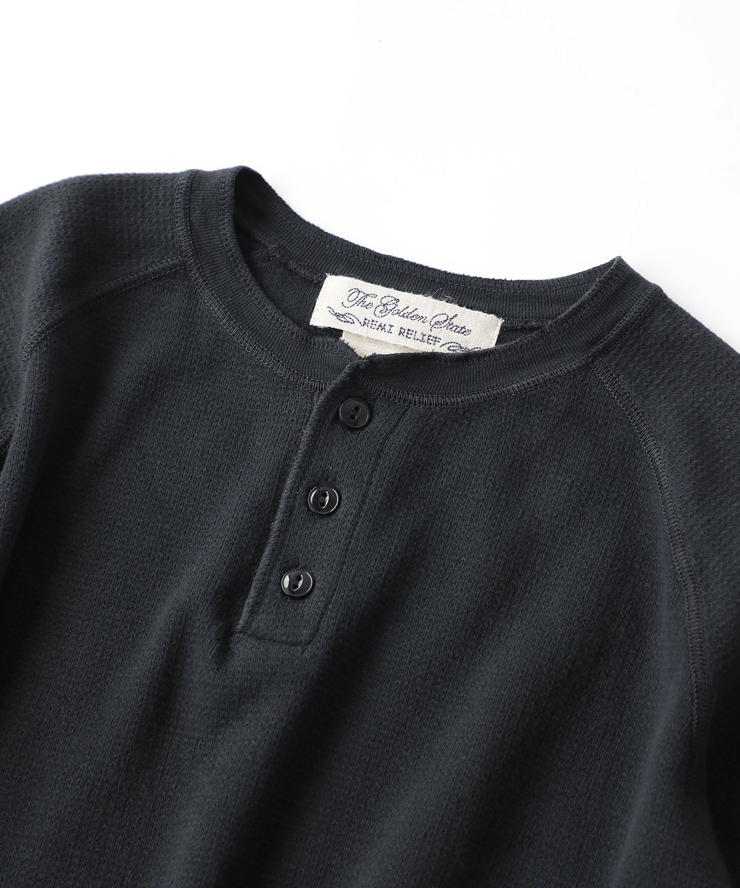WタックラグランヘンリーネックロンT REMI RELIEF