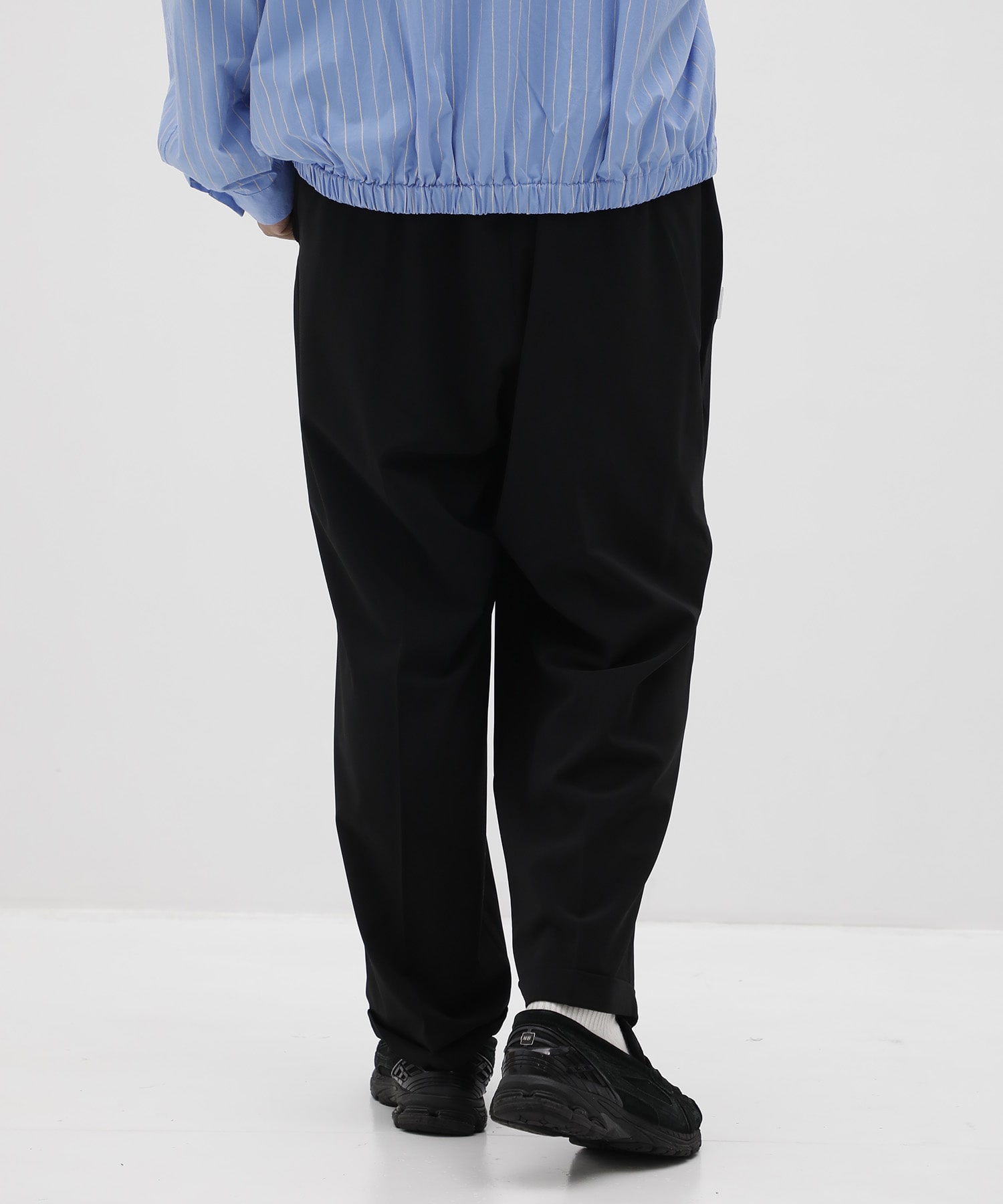 INVERTED PLEATS PANTS S.F.C