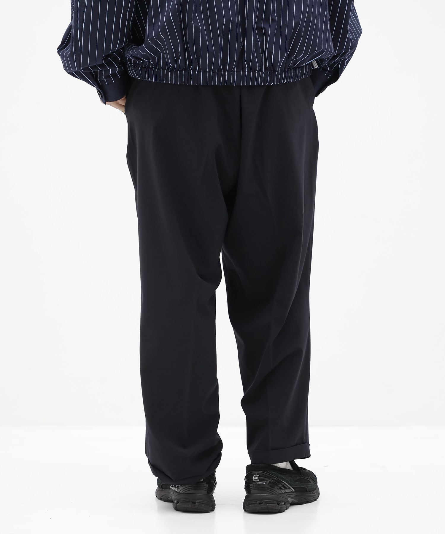 INVERTED PLEATS PANTS S.F.C