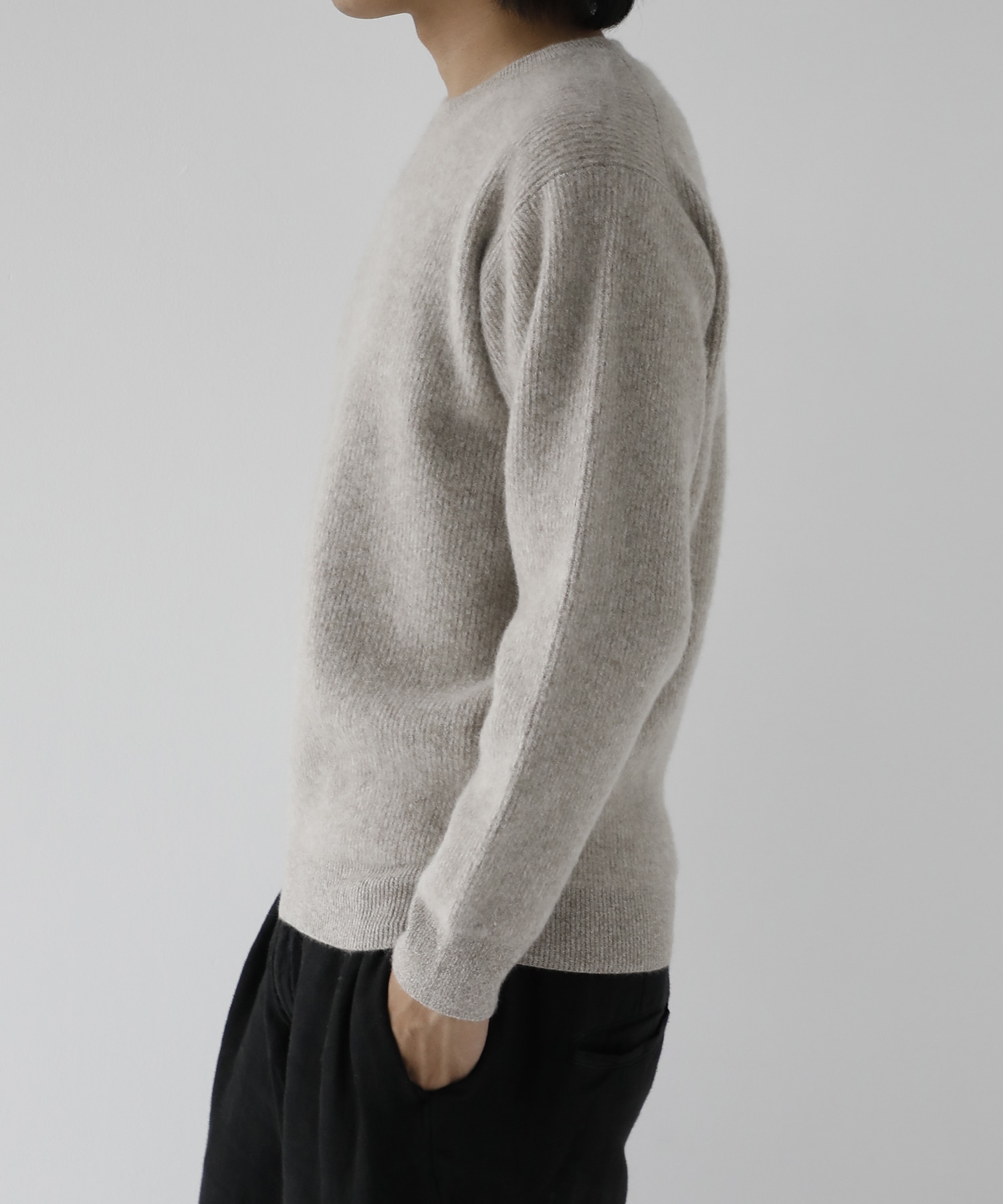 CASHMERE FOX CREW NECK BATONER