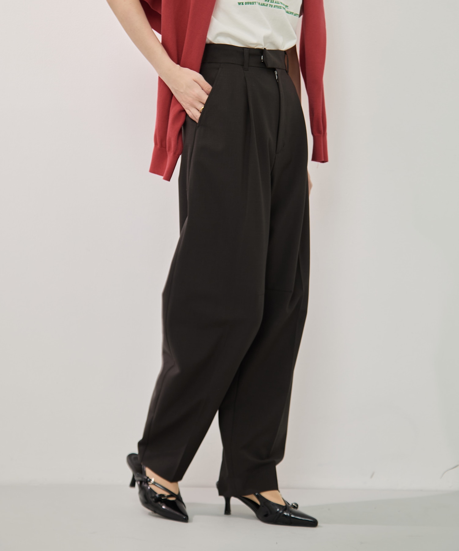 ストレッチウールバレルレッグパンツ KEY TIMEZ