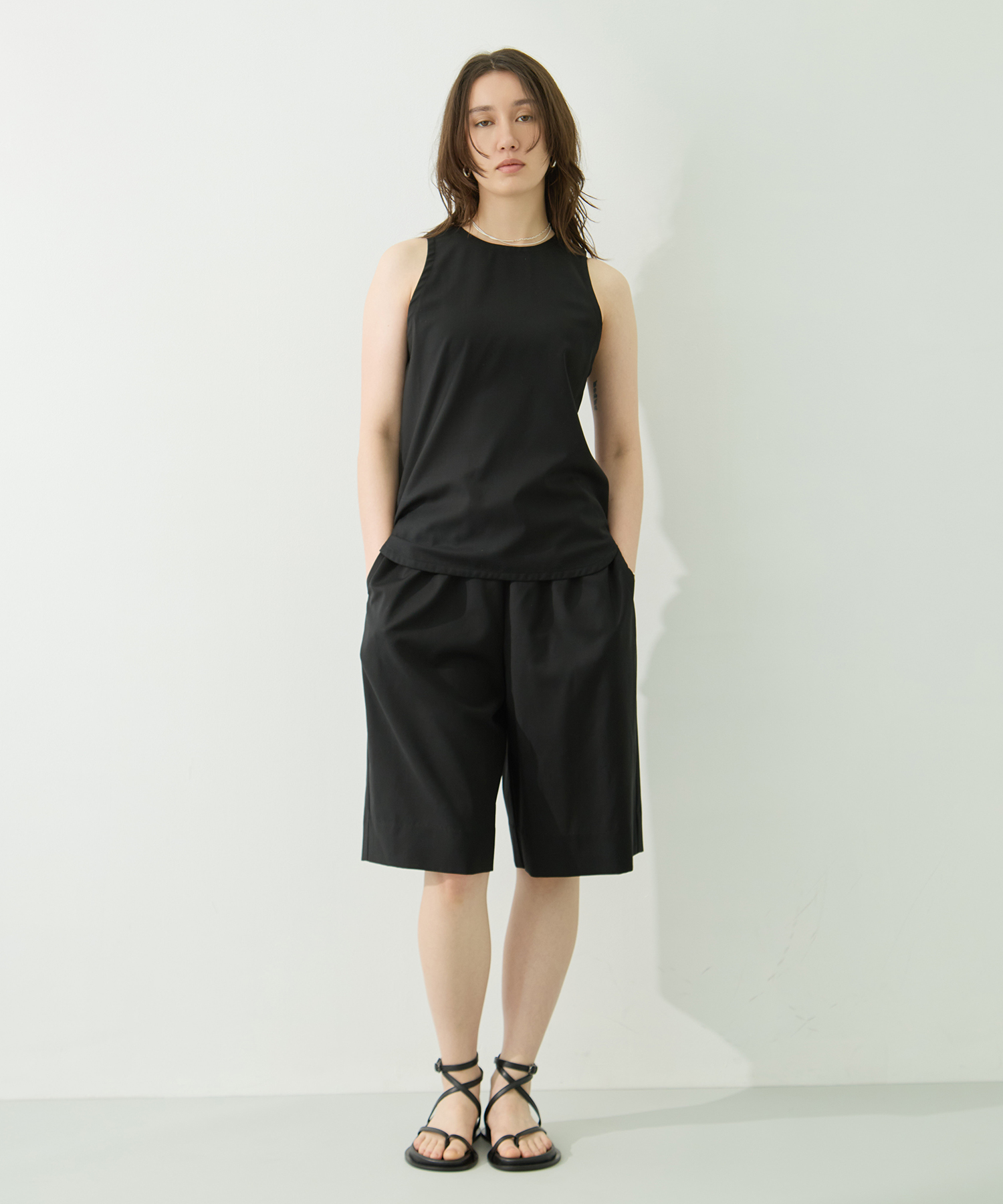 lether hold thumb sandal IIROT