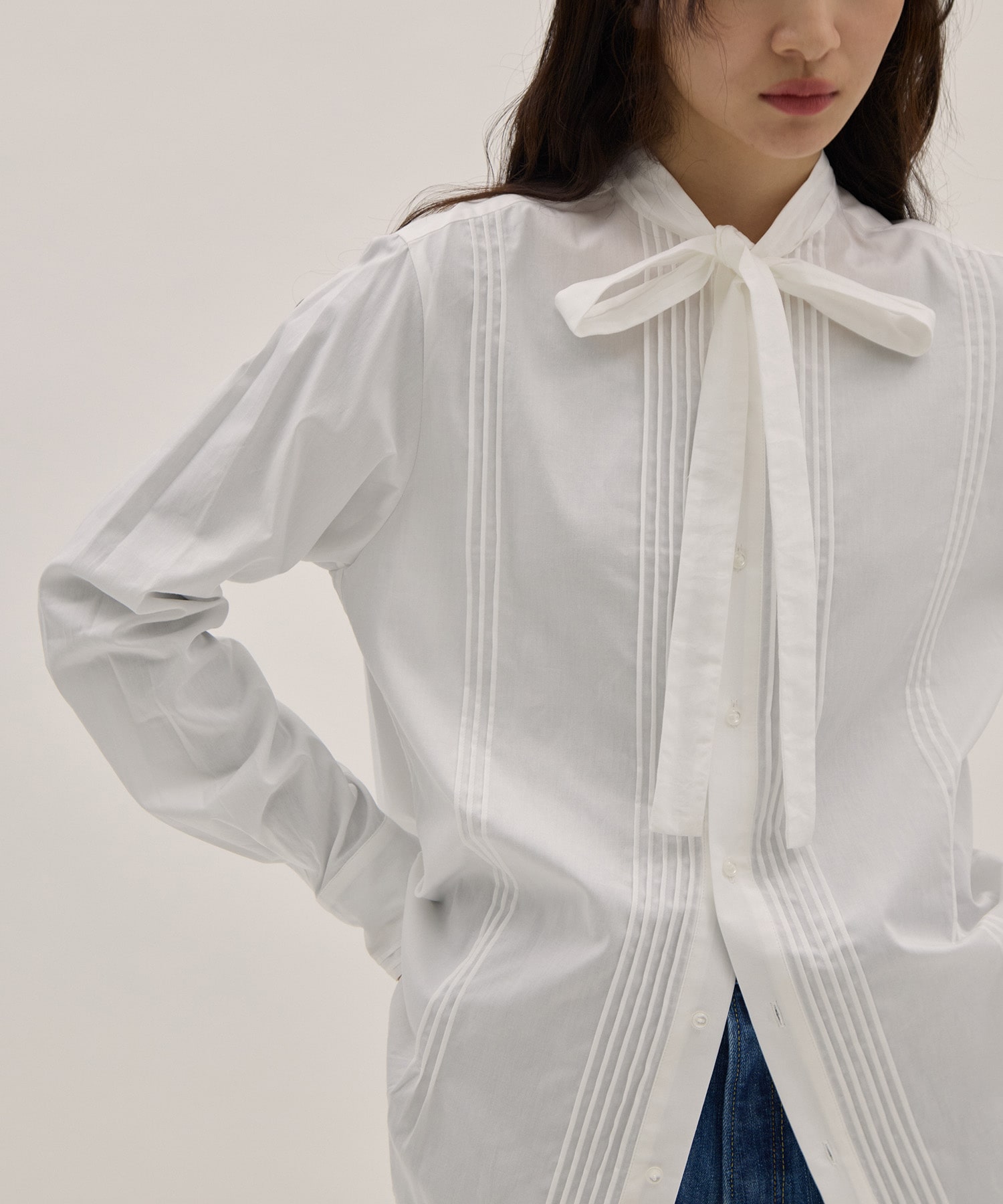 Ribbon Tie Blouse - Solid＆Leopard RhodolirioN
