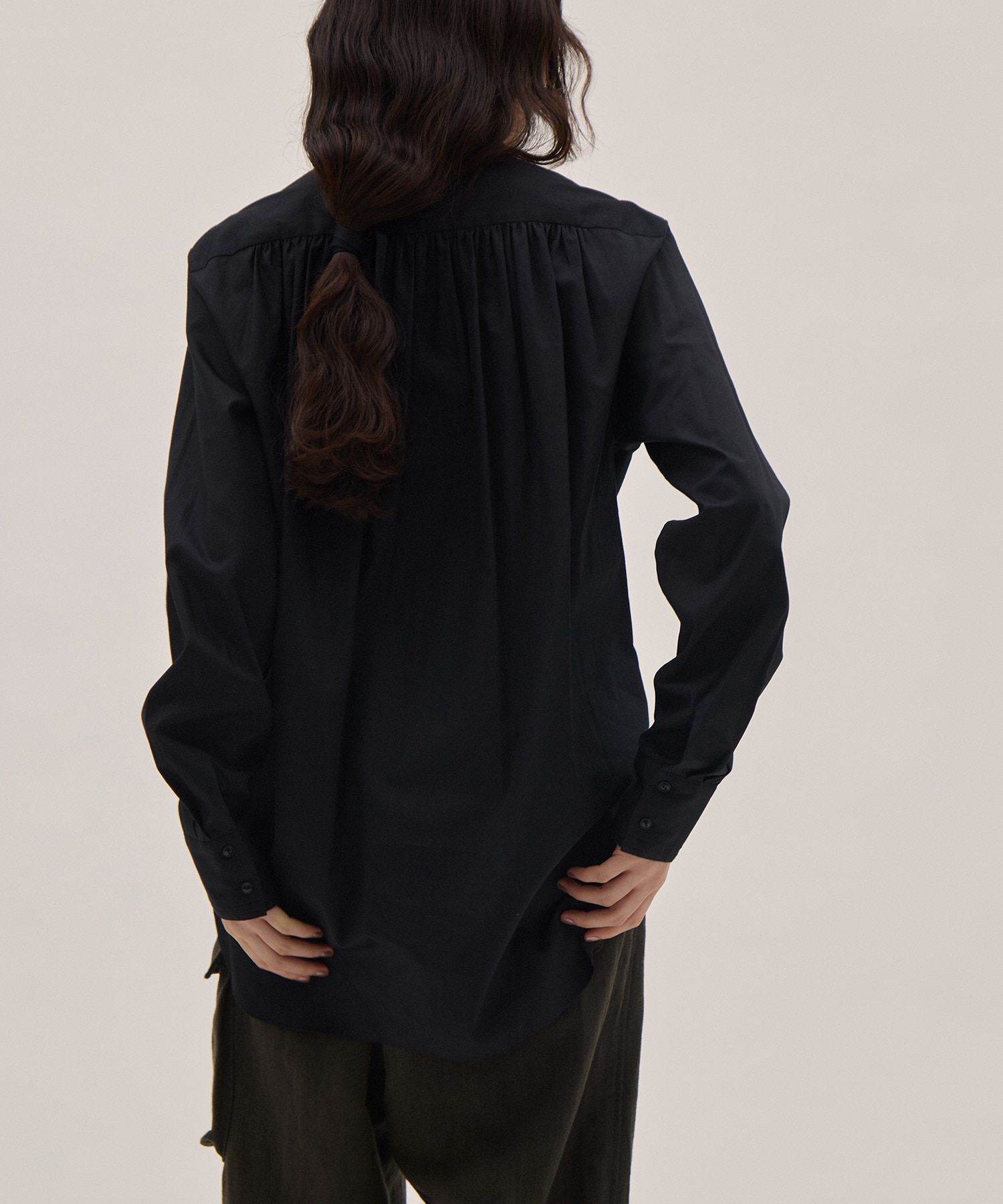 Ribbon Tie Blouse - Solid＆Leopard RhodolirioN