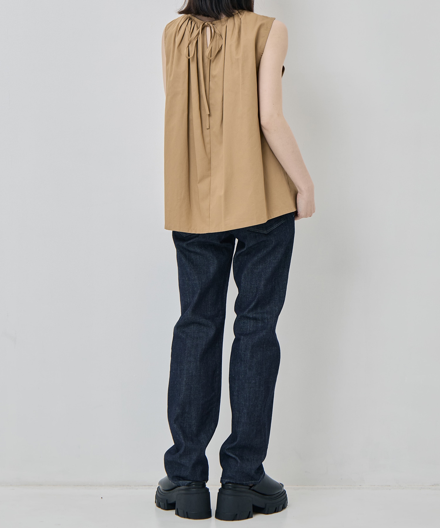 Sleeveless Frill Shirt - Twill RhodolirioN