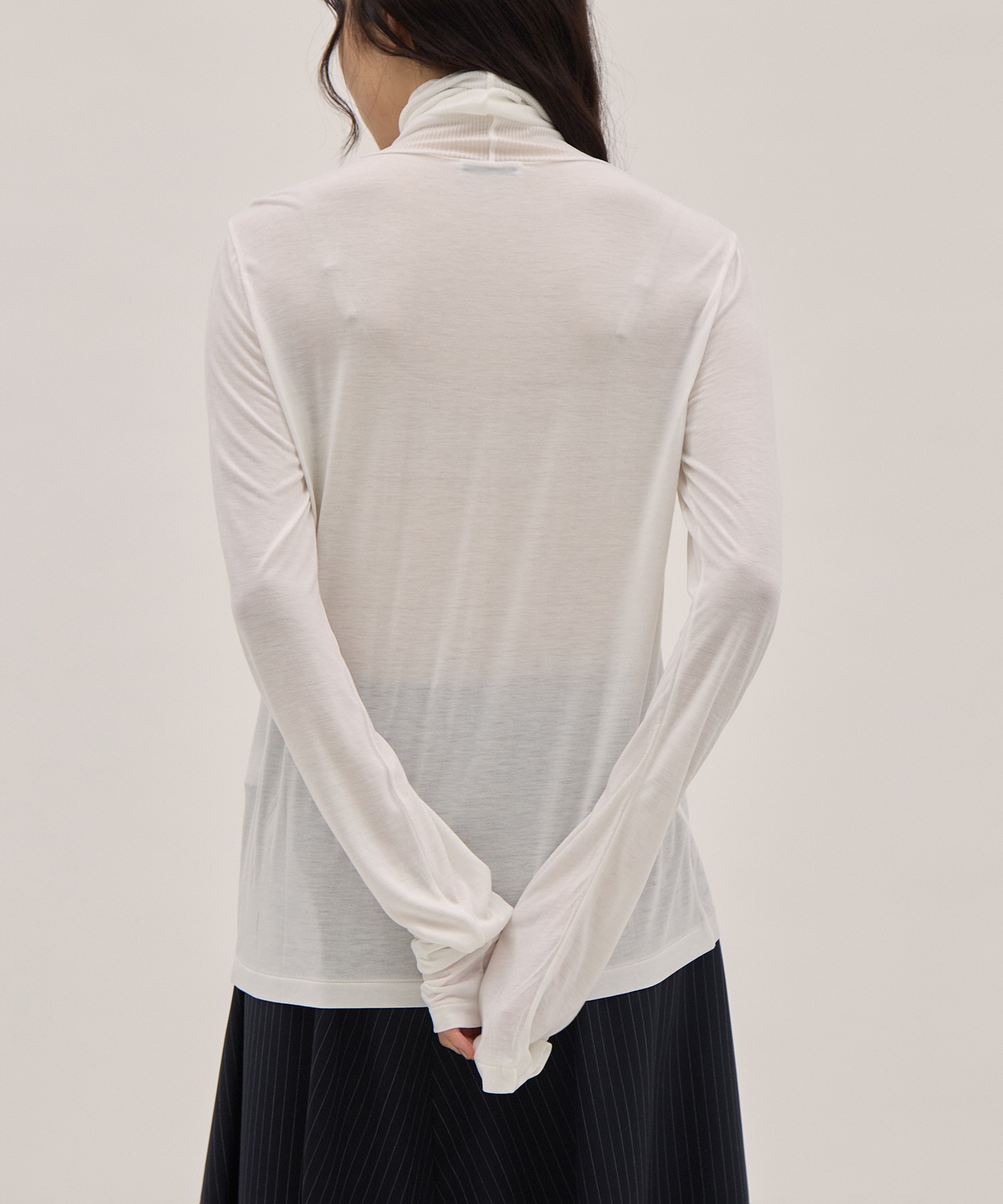 MODAL SILK JERSEY TURTLENECK PULLOVER ATON
