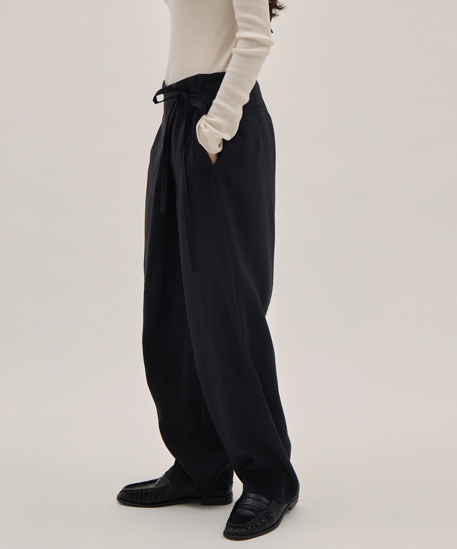 RAYON-POLYESTER BROAD TROUSERS YLEVE