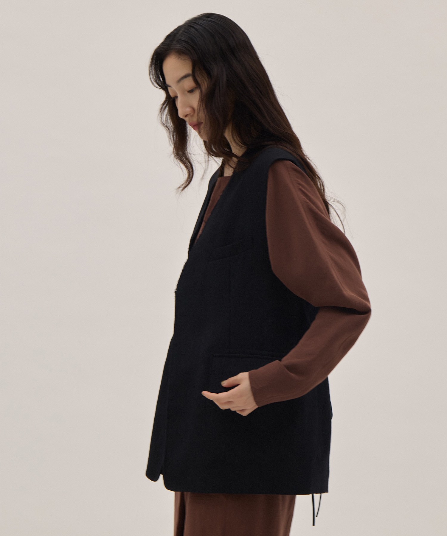 Wool Linen Herringbone Sleeveless Jacket PONTI