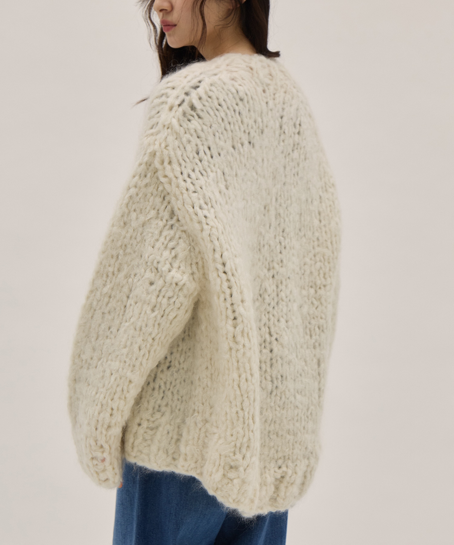 HAND KNIT CARDIGAN ATON