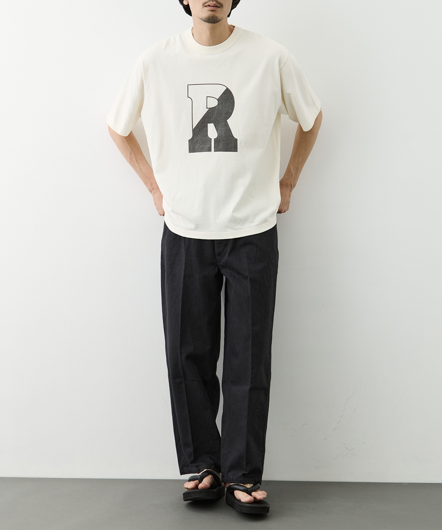 b-ROOTSTOCK 88/12 Print Tee WIDE blurhmsROOTSTOCK