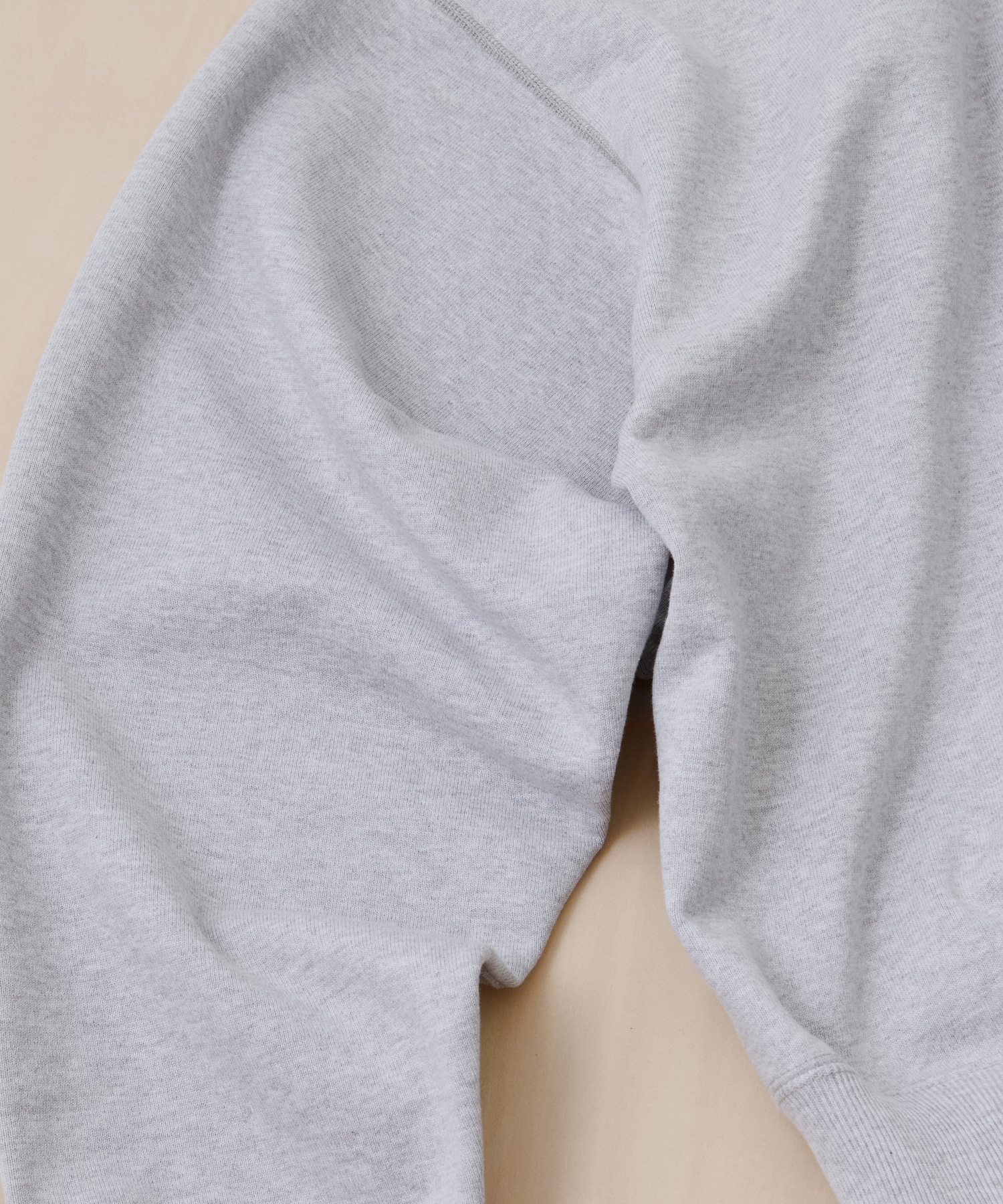 HUGE SHORT SWEAT MARKAWARE