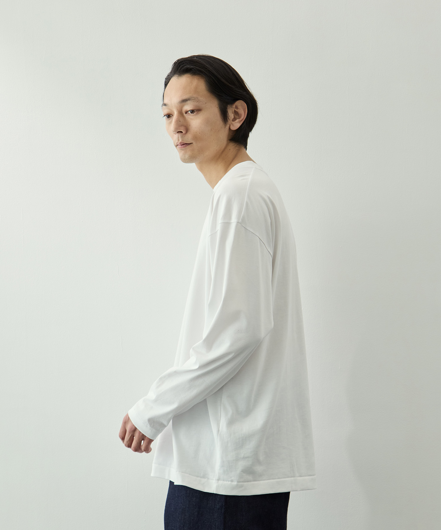 SUVIN 60/2 OVERSIZED LONG SLEEVE T-SHIRT ATON