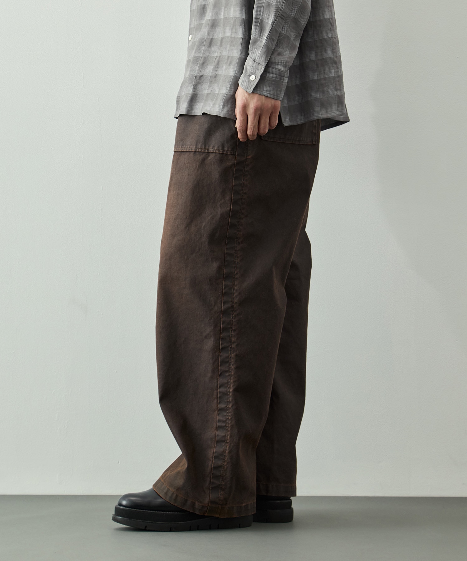 Coating Cotton 1pleated Backer Pants YOKE