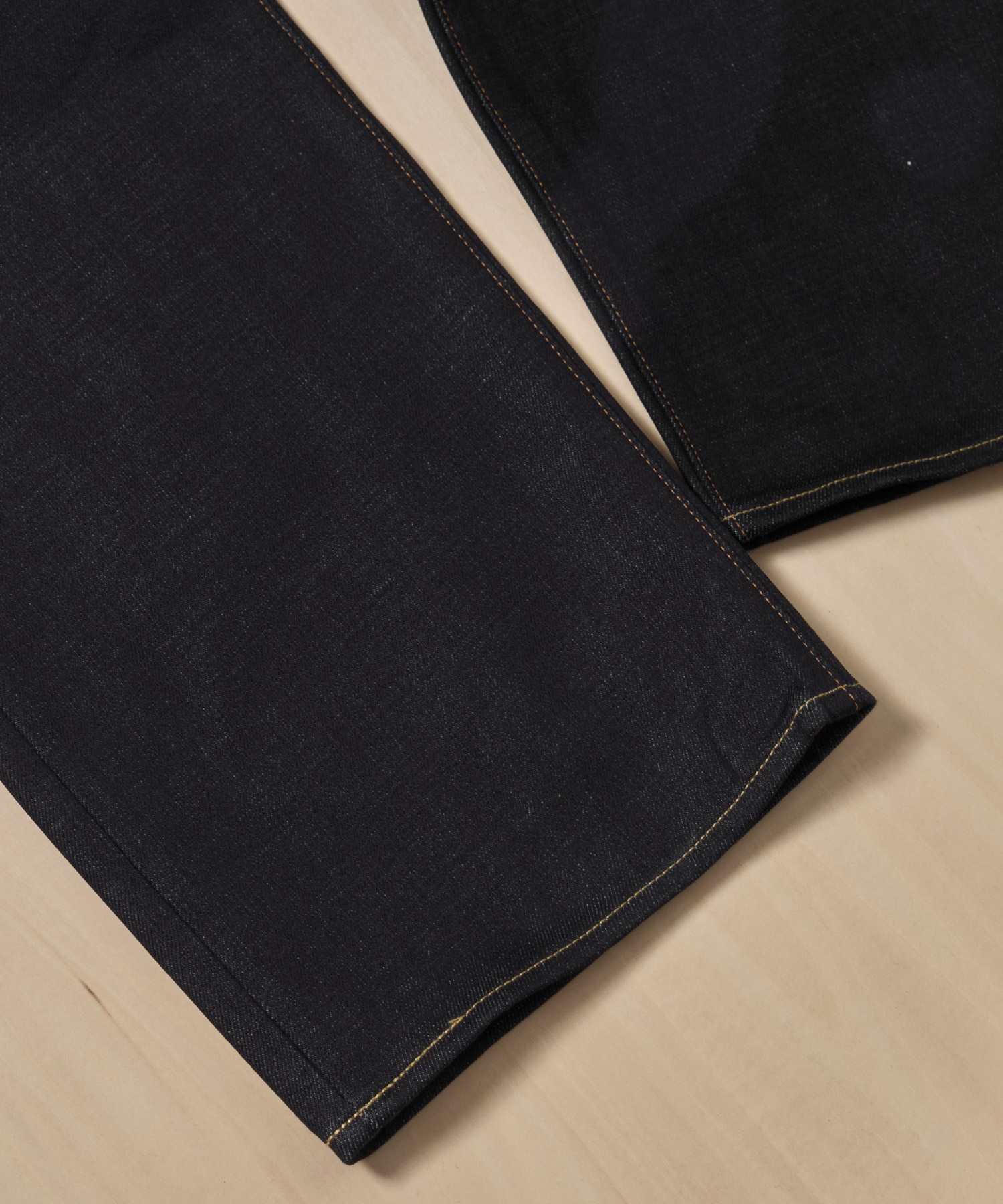 #400 STANDARD WIDE 14.7oz MOMOTARO JEANS