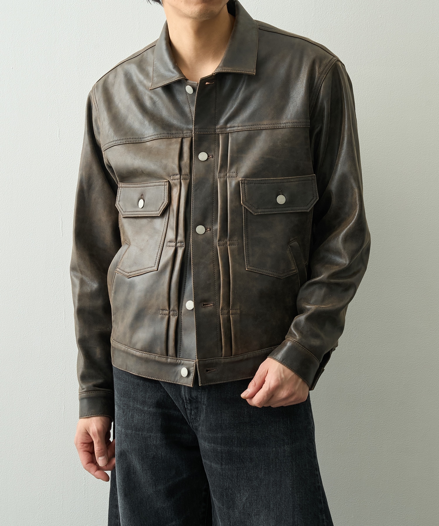 Cracked Leather Trucker Jacket YOKE