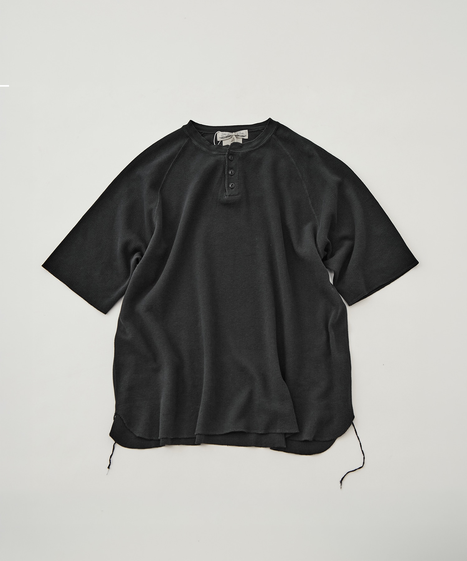 WタックラグランヘンリーネックT REMI RELIEF