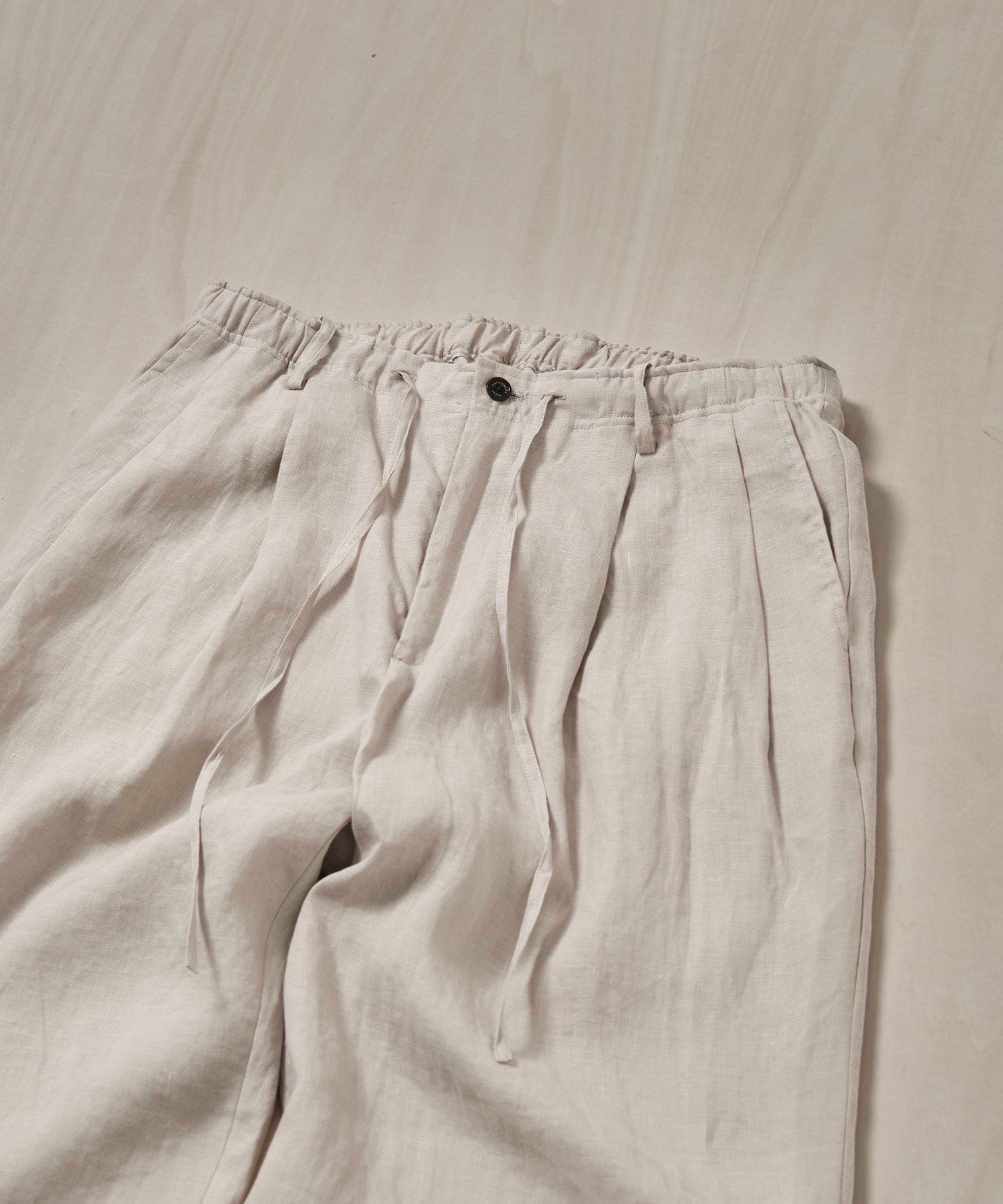 DOUBLE PLEATED EASY TROUSERS MARKAWARE